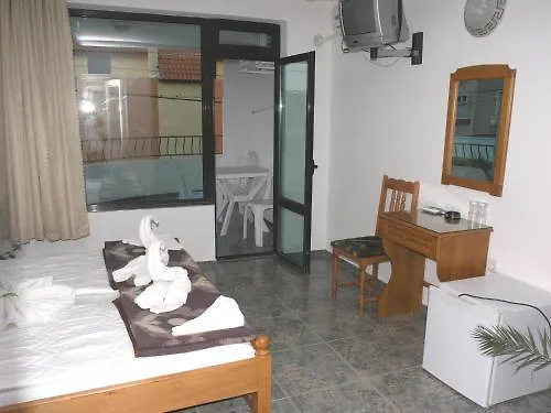 Hotell Perla Slăntjev Brjag