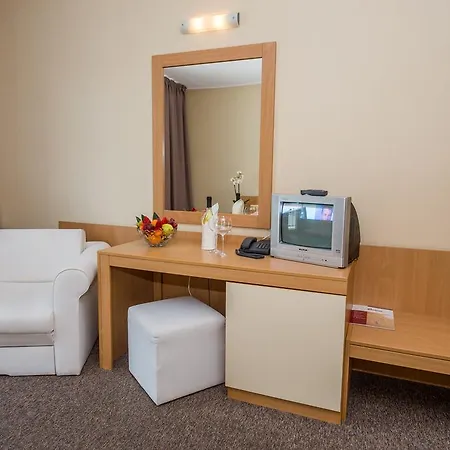 Hotell Perla 3*