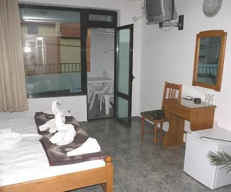 Hotell Perla Slăntjev Brjag